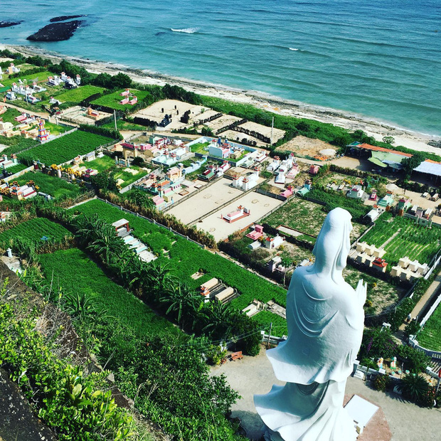  Lý Sơn - đảo núi lửa mệnh danh Jeju của Việt Nam: Nước biển xanh trong vắt, ai đi rồi cũng phải thốt lên quá đẹp - Ảnh 36.