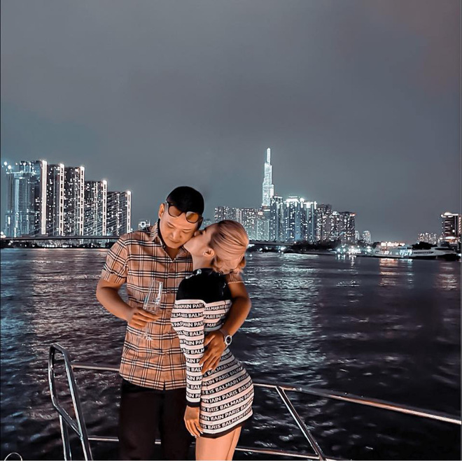 Em gái đại gia quận 7 cao 1m50 nhưng vóc dáng siêu quyến rũ, sở hữu khối tài sản khủng - Ảnh 4. Em gái đại gia quận 7 cao 1m50 nhưng vóc dáng siêu quyến rũ, sở hữu khối tài sản khủng - Ảnh 4.