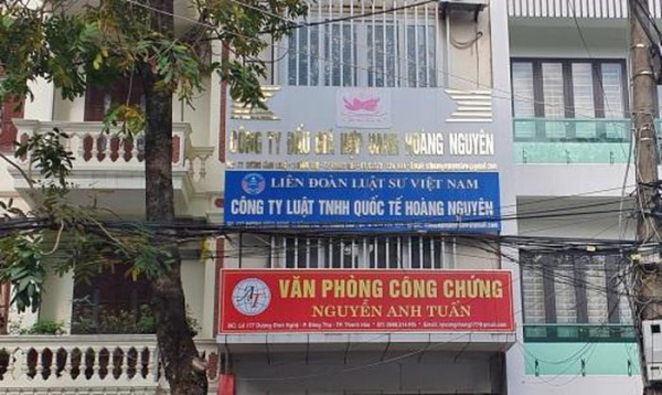 Khám xét công ty đấu giá, triệu tập Giám đốc và hơn 10 nhân viên - Ảnh 1.