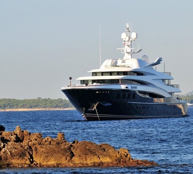 Nhà tài phiệt Nga với thú chơi du thuyền không thua kém tỷ phú Roman Abramovich - Ảnh 2.
