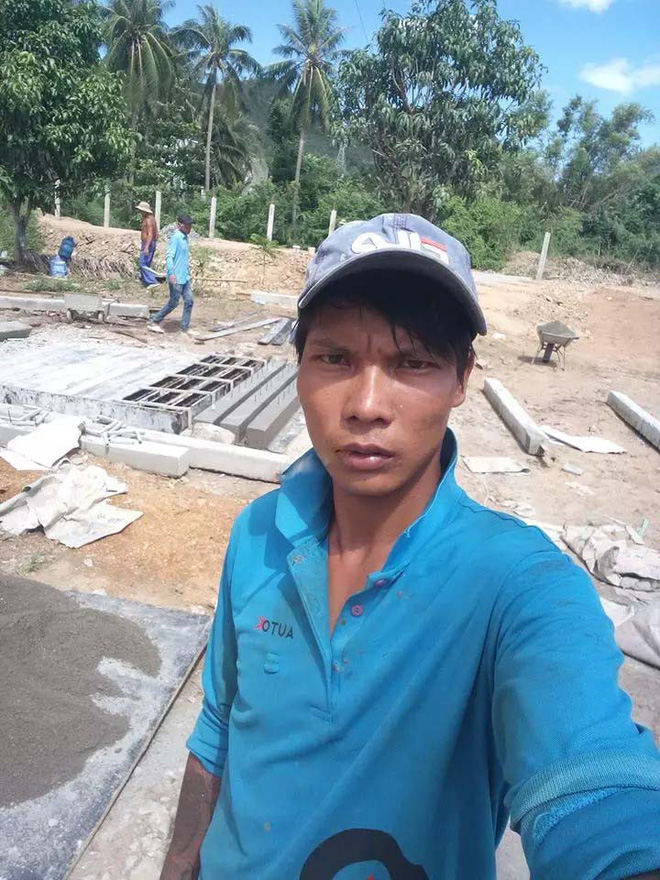 Thu nhập của thầy phụ hồ nổi tiếng nhất Việt Nam, đang xây biệt thự lâu đài gần 200m2 - Ảnh 2.