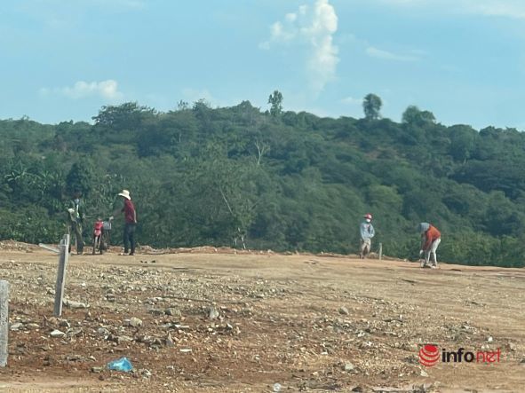 Đắk Lắk: Sốt đất cả ao suối, xứ núi mà cầm nửa tỷ đi mua đất cũng... chịu - Ảnh 2.