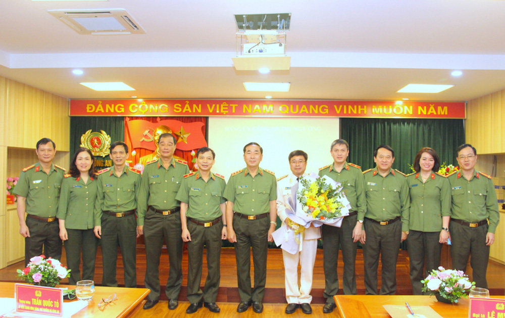Ban Bí thư chuẩn y nhân sự UBKT Đảng ủy Công an Trung ương - Ảnh 4. Ban Bí thư chuẩn y nhân sự UBKT Đảng ủy Công an Trung ương - Ảnh 4.