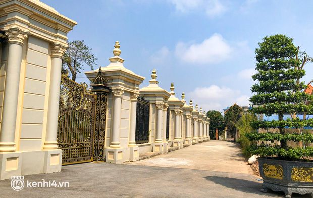 Cận cảnh toà lâu đài nguy nga của đại gia sân golf ở Nam Định - nơi từng diễn ra đám cưới của cô dâu 200 cây vàng - Ảnh 14.