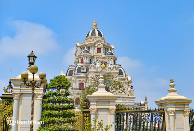 Cận cảnh toà lâu đài nguy nga của đại gia sân golf ở Nam Định - nơi từng diễn ra đám cưới của cô dâu 200 cây vàng - Ảnh 7.