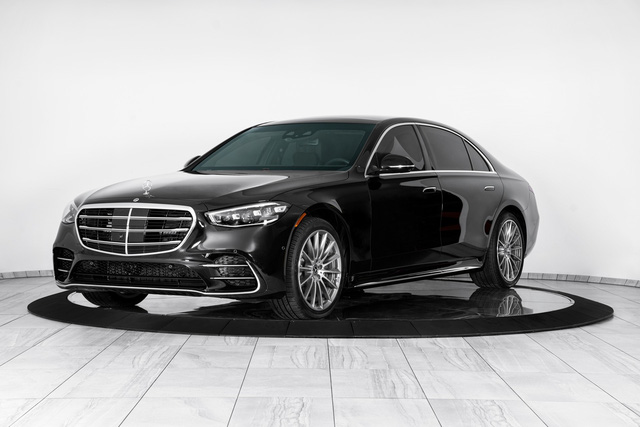 Mercedes-Benz S-Class 2022 bọc thép có khả năng dập lửa, chống tấn công hoá học và chịu được 2 vụ nổ cùng lúc - Ảnh 1.