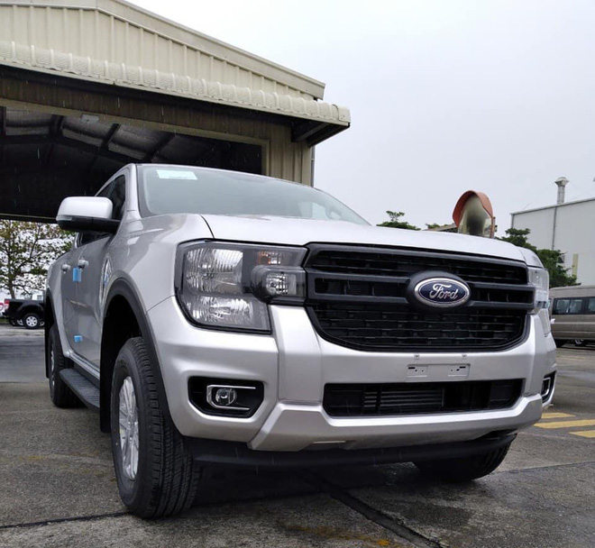 Ốp gỗ nội thất xe Ford Ranger - Bcar Auto