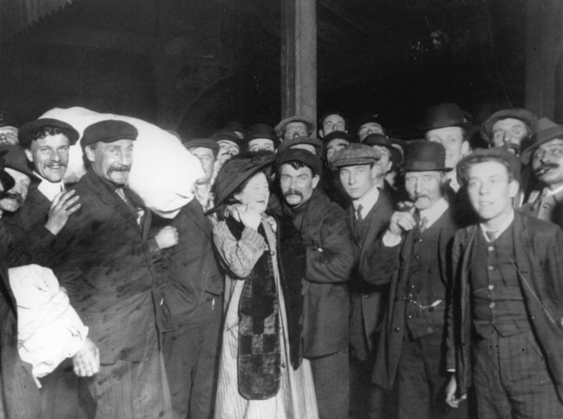 Những bức ảnh hiếm cuối cùng về thảm họa chìm tàu Titanic ám ảnh nhân loại: Sau hơn 100 năm vẫn thấy rõ sự bi thương - Ảnh 15.