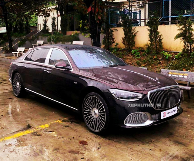 Mercedes-Maybach S 680 giá hơn 27 tỷ đồng đầu tiên tại Việt Nam có biển số, tiền đăng ký đủ mua thêm một chiếc xe sang cỡ trung - Ảnh 2.