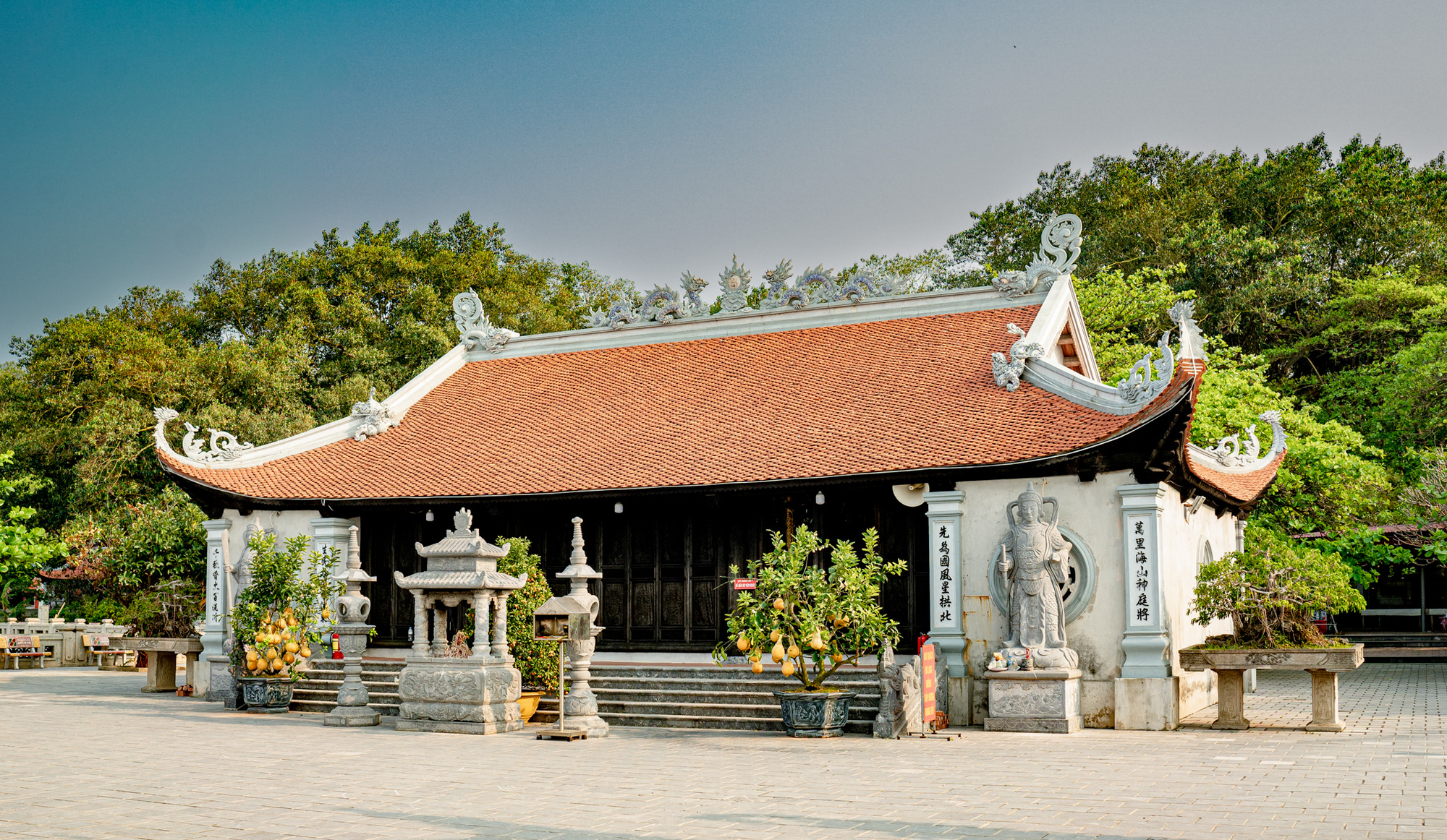  Khám phá đảo bé hạt tiêu có hải đăng cổ nhất Việt Nam, 124 năm vững vàng trước sóng gió - Ảnh 8.