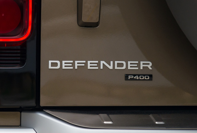 Dùng Land Rover Defender 1 năm, chủ xe rao bán lại vẫn dư tiền tậu Mercedes-Benz GLS 450 - Ảnh 16.