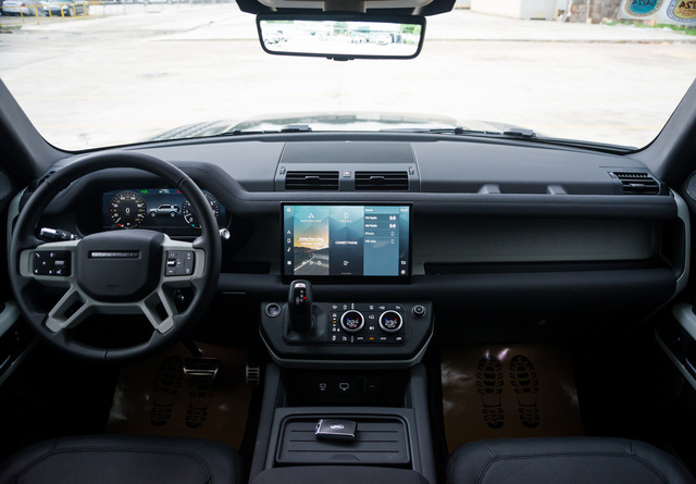 Dùng Land Rover Defender 1 năm, chủ xe rao bán lại vẫn dư tiền tậu Mercedes-Benz GLS 450 - Ảnh 18.
