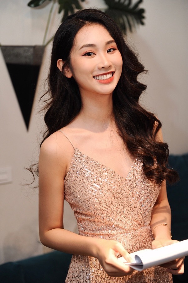 Học vấn dàn gái đẹp Miss World Vietnam 2022: Người biết 4 thứ tiếng, người sở hữu list giải thưởng dài dằng dặc - Ảnh 18.