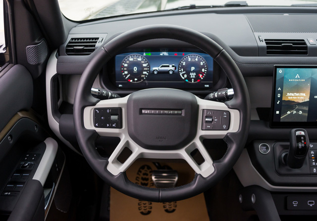 Dùng Land Rover Defender 1 năm, chủ xe rao bán lại vẫn dư tiền tậu Mercedes-Benz GLS 450 - Ảnh 21.
