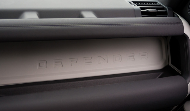 Dùng Land Rover Defender 1 năm, chủ xe rao bán lại vẫn dư tiền tậu Mercedes-Benz GLS 450 - Ảnh 30.