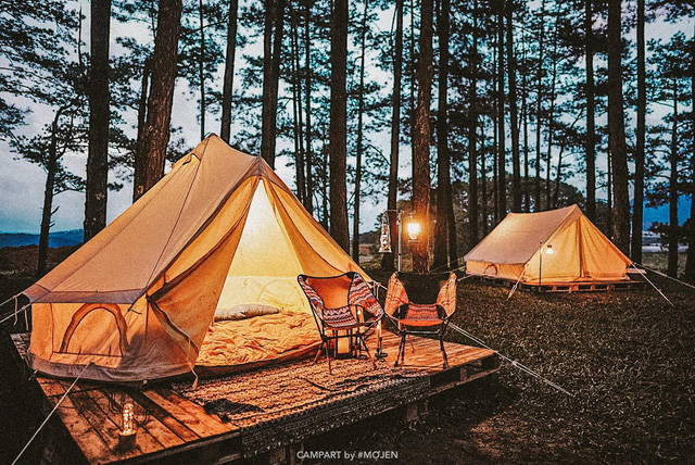 Giải mã độ hot của Glamping: Hình thức cắm trại cao cấp dành cho giới nhà giàu, tiện nghi xa hoa không khác gì resort 5 sao  - Ảnh 1.