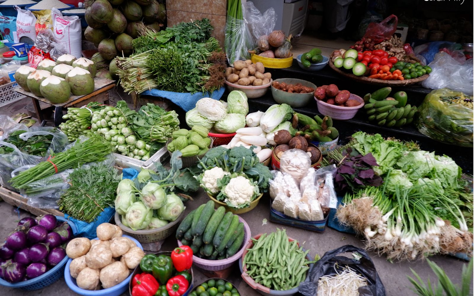 Ra chợ mua rau, người khôn ngoan không bao giờ mua 3 loại này, vừa không ngon lại còn có thể nhiễm độc, sinh bệnh cho cơ thể - Ảnh 3.