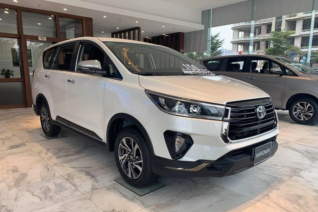  Lộ giá loạt xe Toyota sắp tăng mạnh tại Việt Nam: Raize cao nhất 555 triệu, Innova đạt kỷ lục hơn 1 tỷ đồng  - Ảnh 3.
