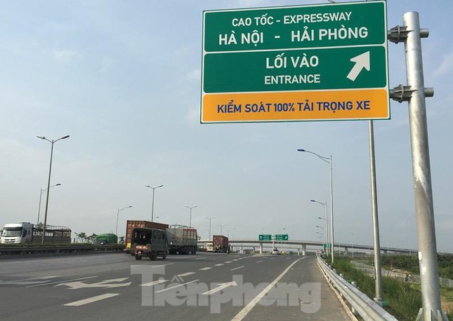  Cận cảnh đoạn cáp bị cắt đứt khiến cao tốc về Hà Nội - Hải Phòng tê liệt  - Ảnh 11.