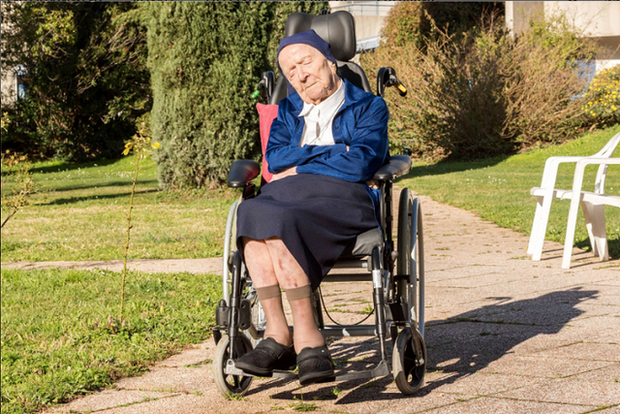 Nữ tu sĩ Pháp 118 tuổi là người cao tuổi nhất thế giới hiện nay - Ảnh 1.
