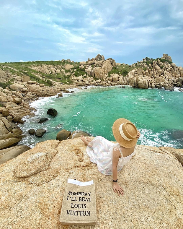 Hòn đảo Việt Nam được nhận xét nước trong xanh hơn cả bể bơi, xứng danh thiên đường biển hot nhất mùa hè năm nay - Ảnh 7.