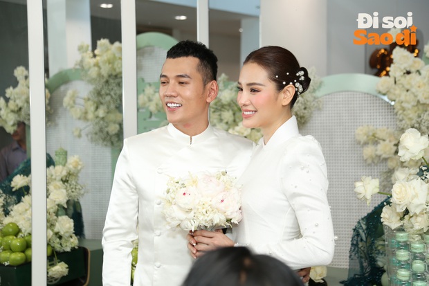 Sính lễ 88 cây vàng và 2 tỷ kim cương, đám cưới tốn cả con Mẹc: Vợ chồng Phương Trinh Jolie giàu cỡ nào? - Ảnh 10.