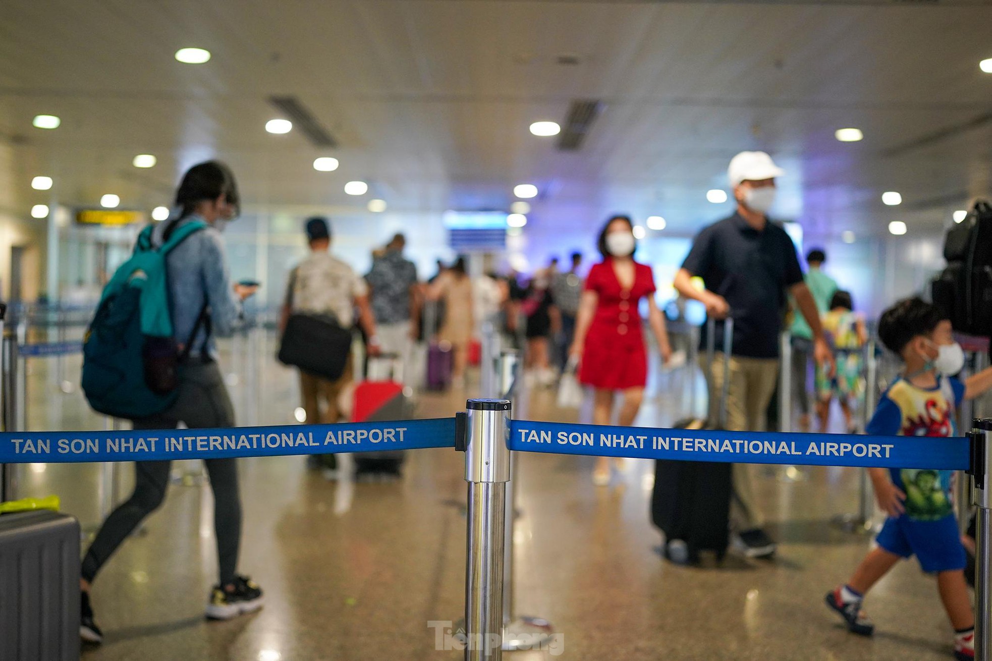 Những hình ảnh hiện tại ở sân bay Tân Sơn Nhất sau gần 2 tuần mở cửa đón  khách thương mại