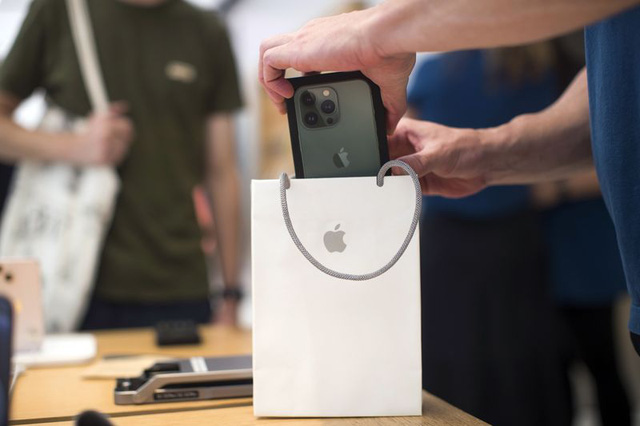 Apple đang phát triển dịch vụ cho thuê iPhone, iPad
