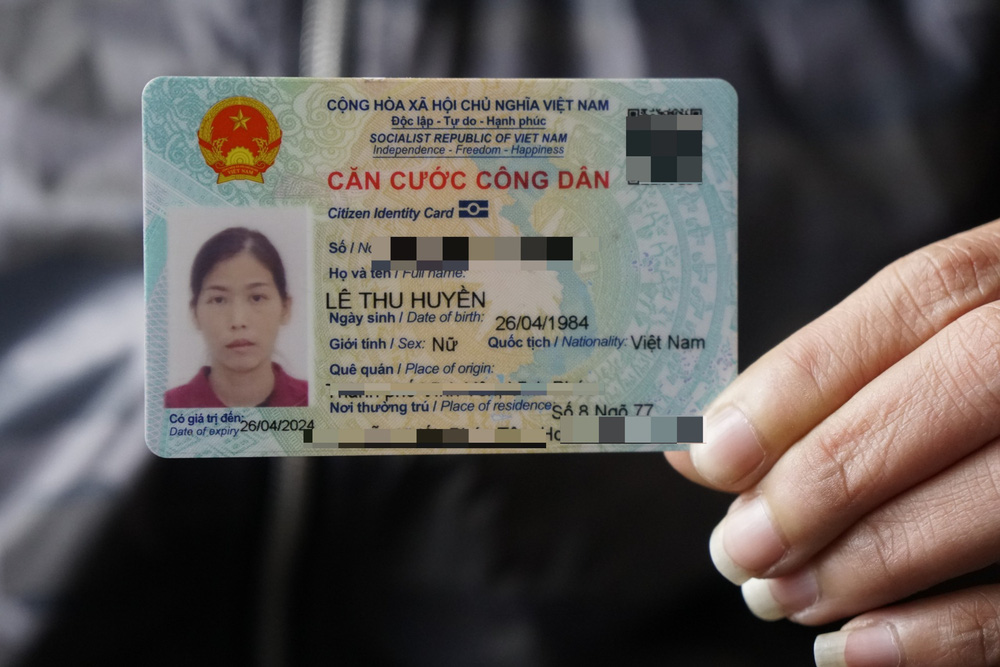 Nước mắt của người phụ nữ ở Hà Nội 37 năm mới được khai sinh - Ảnh 5. Nước mắt của người phụ nữ ở Hà Nội 37 năm mới được khai sinh - Ảnh 5.