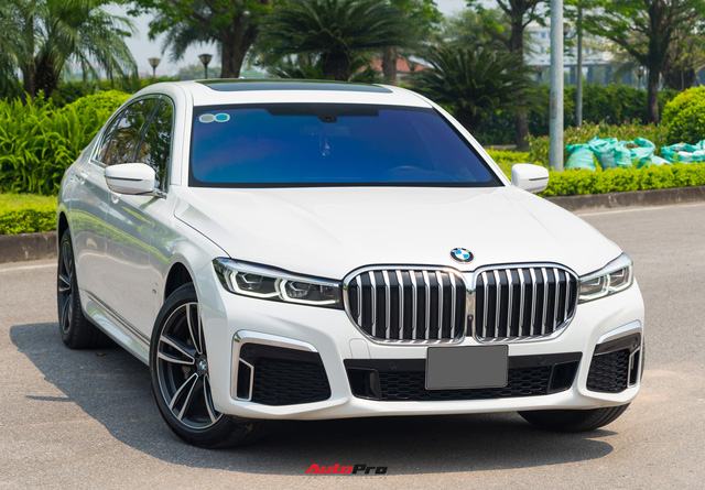 Mua xe ‘muộn’ 3 năm, chủ nhân BMW 730Li có thể tiết kiệm được tới cả tỷ đồng - Ảnh 1.