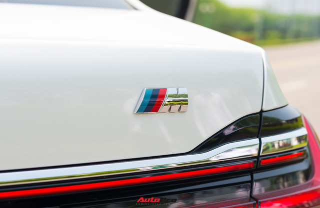 Mua xe ‘muộn’ 3 năm, chủ nhân BMW 730Li có thể tiết kiệm được tới cả tỷ đồng - Ảnh 16.