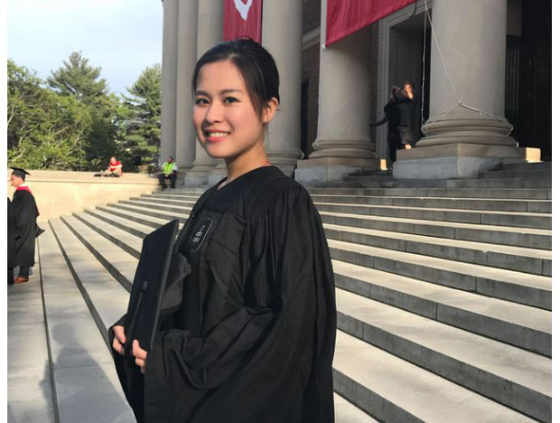 Profile cặp chị em Việt nhận học bổng toàn phần của ĐH Harvard: Thành tích khủng khiến các giáo sư Mỹ cũng phải thán phục! - Ảnh 3.