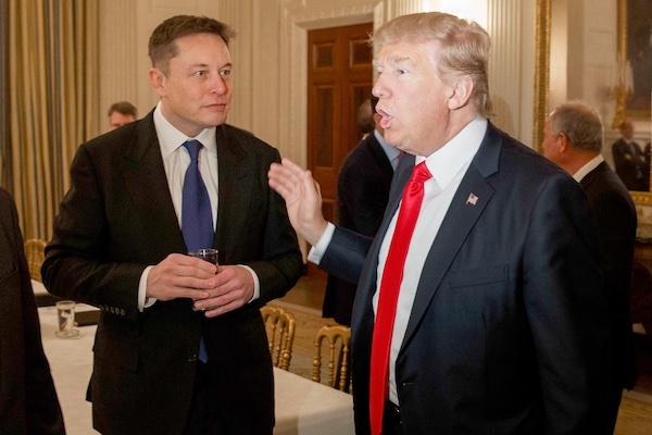 Elon Musk khẳng định sẽ “mở khoá” tài khoản Twitter cho cựu Tổng thống Trump - Ảnh 1.