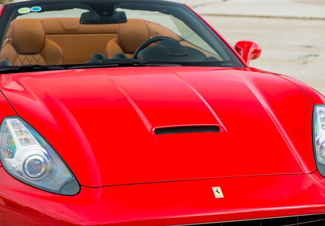 Một trong 4 chiếc Ferrari California hiếm hoi tại Việt Nam được rao bán với giá hơn 10 tỷ đồng - Ảnh 8.