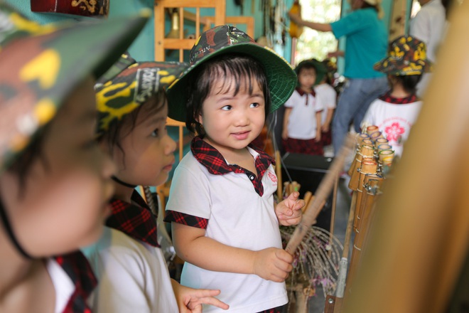  Ảnh: Phiên bản phố cổ Hội An tại Thanh Hóa thu hút nhiều người đến vui chơi chụp ảnh - Ảnh 11.