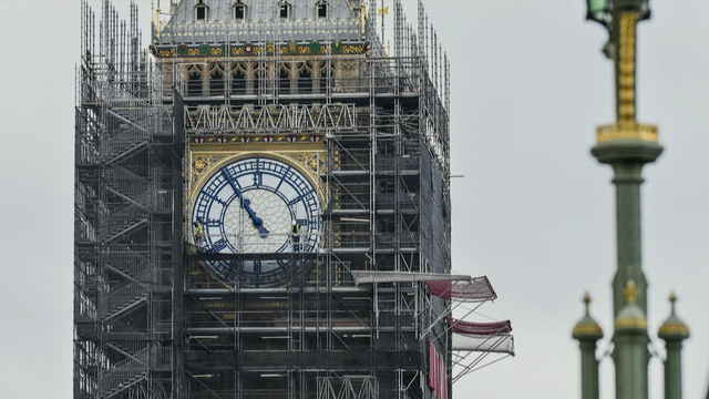 Đồng hồ Big Ben nổi tiếng chuẩn bị hoạt động, tiếng chuông sẽ sớm ngân vang trở lại - Ảnh 1.