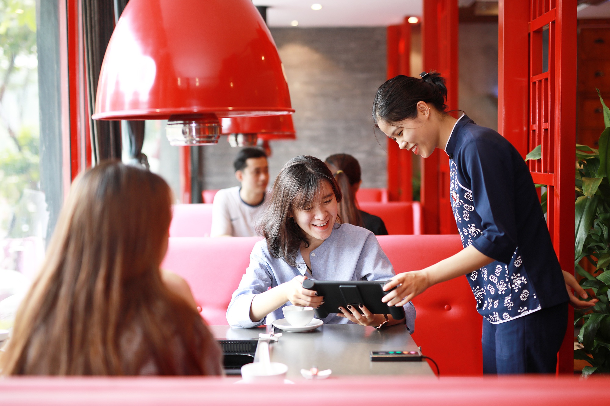 CEO Golden Gate tiết lộ bí mật của các đại gia khởi nghiệp từ Đông Âu và thay đổi lớn nhất hậu Covid - Ảnh 6. CEO Golden Gate tiết lộ bí mật của các đại gia khởi nghiệp từ Đông Âu và thay đổi lớn nhất hậu Covid - Ảnh 6.
