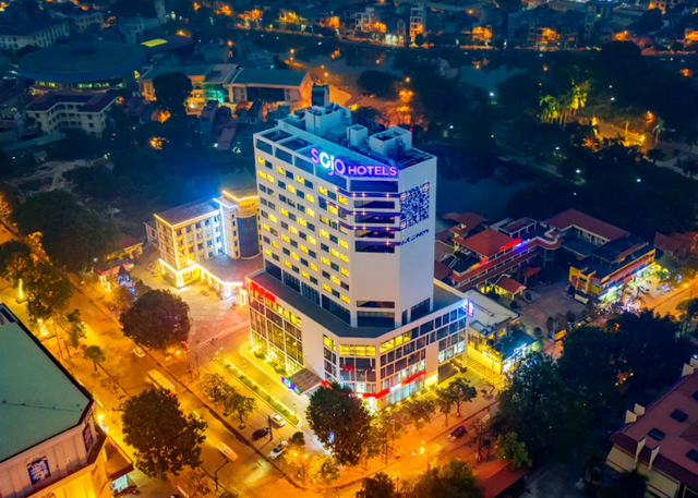 Bên trong chuỗi khách sạn không lễ tân đầu tiên tại Việt Nam: Phòng 15m2 nhưng cửa sổ view panorama, âm thanh, ánh sáng tùy chỉnh theo tâm trạng - Ảnh 11.