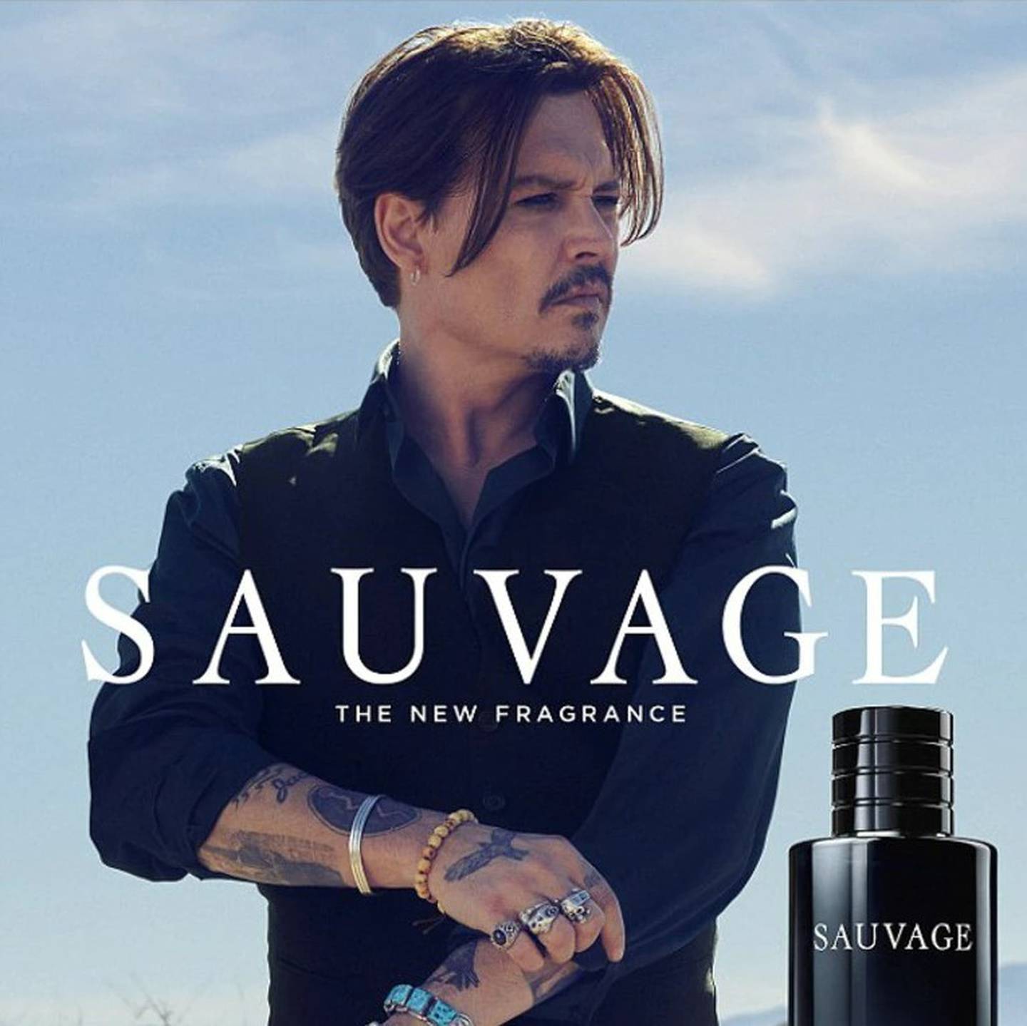 Johnny Depp ký hợp đồng kỷ lục với nước hoa Dior Sauvage