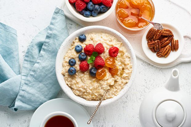 5 loại thực phẩm giúp não bộ nhạy bén, ngăn ngừa chứng sa sút trí tuệ, đặc biệt tốt khi được ăn vào buổi sáng - Ảnh 3.