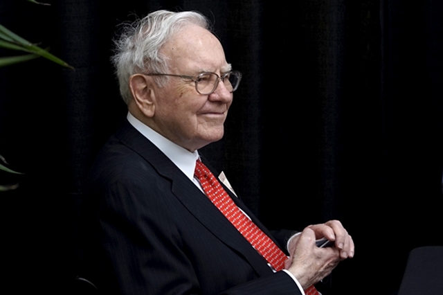 Tại sao Berkshire Hathaway của tỷ phú Warren Buffett chi gần 5 tỷ USD mua cổ phiếu HP? - Ảnh 1.