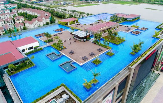 Chớm hè, những bể bơi có số có má này tại Hà Nội đã mở cửa trở lại: Rèn luyện sức khoẻ quá tuyệt, chụp ảnh check-in lại càng khỏi phải bàn - Ảnh 6.