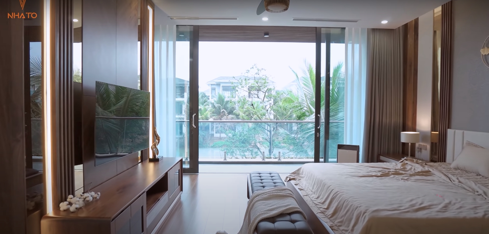 Căn biệt thự nghèo nhất khu nhà giàu Ecopark Grand The Island: Tối giản nhưng không hề đơn giản, tinh tế trong từng chi tiết - Ảnh 12. Căn biệt thự nghèo nhất khu nhà giàu Ecopark Grand The Island: Tối giản nhưng không hề đơn giản, tinh tế trong từng chi tiết - Ảnh 12.