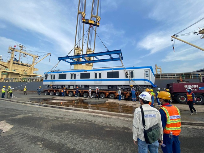  Toàn bộ 17 đoàn tàu Metro số 1 đã có mặt ở TP.HCM - Ảnh 2.