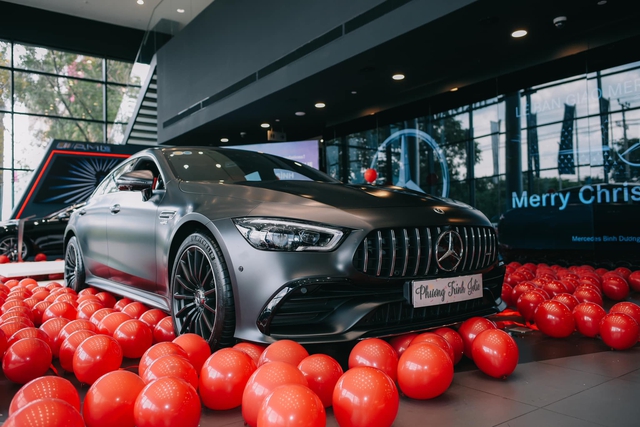 Chơi hàng hiếm chưa đủ, Phương Trinh Jolie và Lý Bình chi hàng trăm triệu độ Mercedes-AMG GT 53 với gói Brabus độc nhất Việt Nam - Ảnh 4.