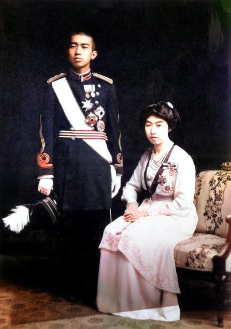 Hoàng hậu đặc biệt nhất Nhật Bản: Khiến nhà vua phá vỡ quy tắc tồn tại hàng trăm năm, lúc chồng băng hà làm ra hành động kỳ lạ mỗi sáng - Ảnh 5.