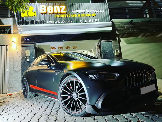 Chơi hàng hiếm chưa đủ, Phương Trinh Jolie và Lý Bình chi hàng trăm triệu độ Mercedes-AMG GT 53 với gói Brabus độc nhất Việt Nam - Ảnh 6.