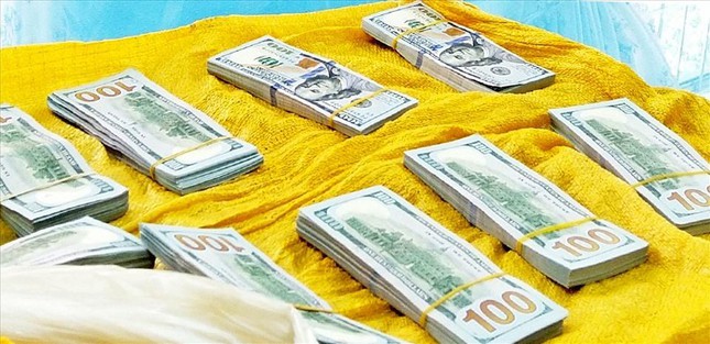  Vụ vận chuyển 30.000 tỷ đồng ra nước ngoài: Tiếp tục điều tra nhiều chủ tiệm vàng  - Ảnh 2.