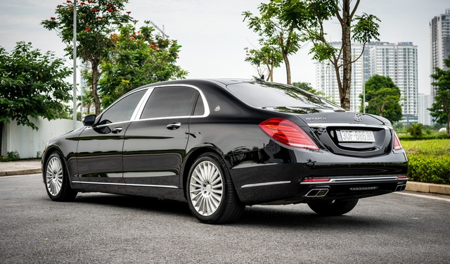 Mercedes-Maybach S 400 được bán lại với giá gần 6,4 tỷ đồng dù đã đi hơn 40.000 km - Ảnh 3.