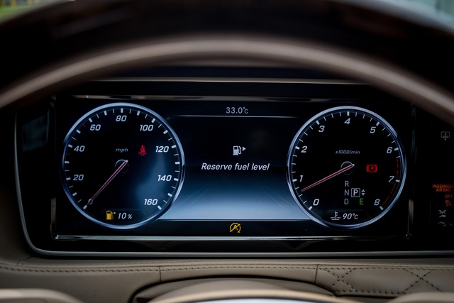 Mercedes-Maybach S 400 được bán lại với giá gần 6,4 tỷ đồng dù đã đi hơn 40.000 km - Ảnh 26.
